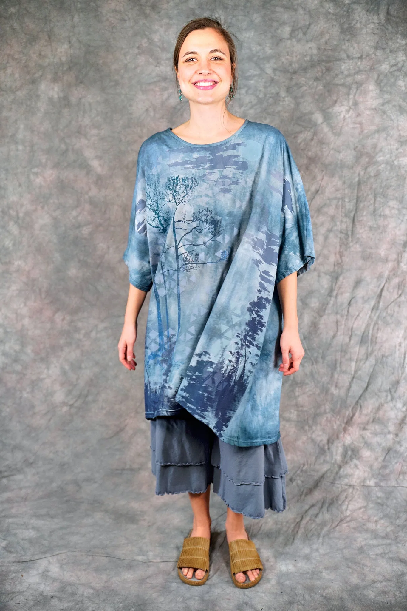 1255HD Art Tee Ionian River-P
