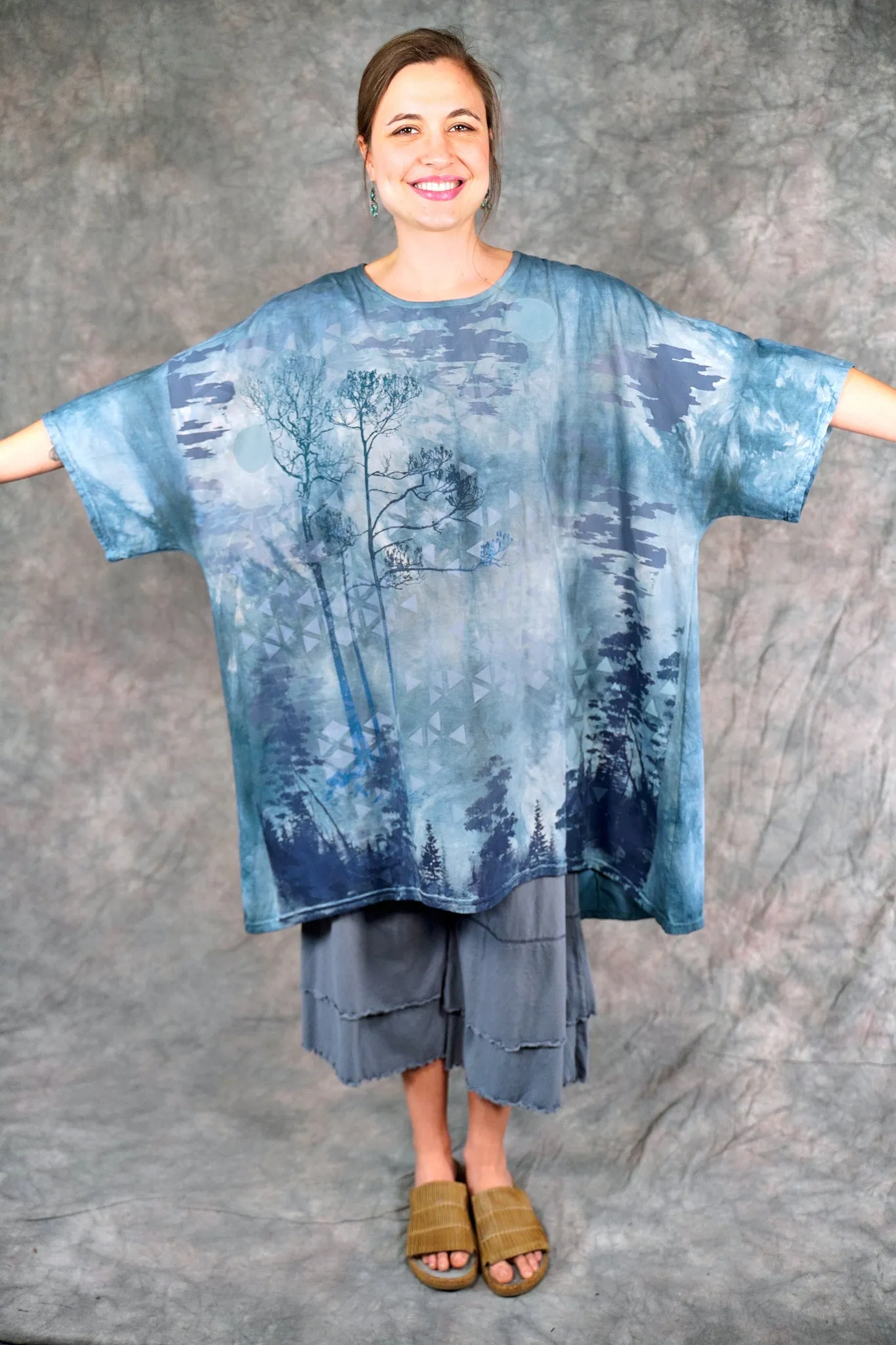1255HD Art Tee Ionian River-P