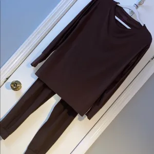 Commando Long Sleeve Top and Pants Set