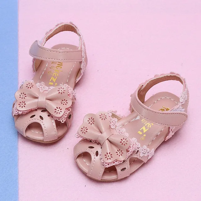 Cut-outs Sandals