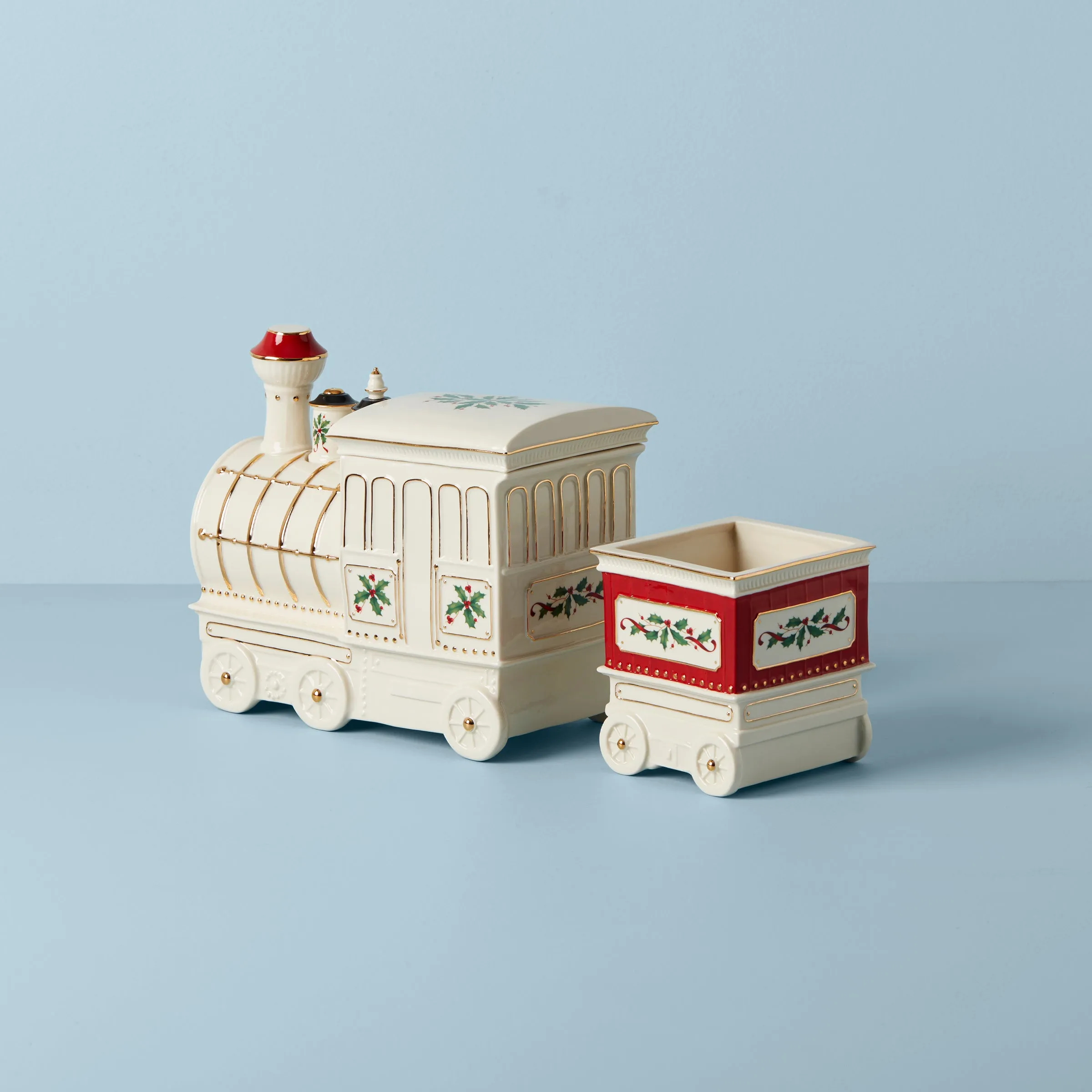 Holiday Train 5-Piece Serving Set