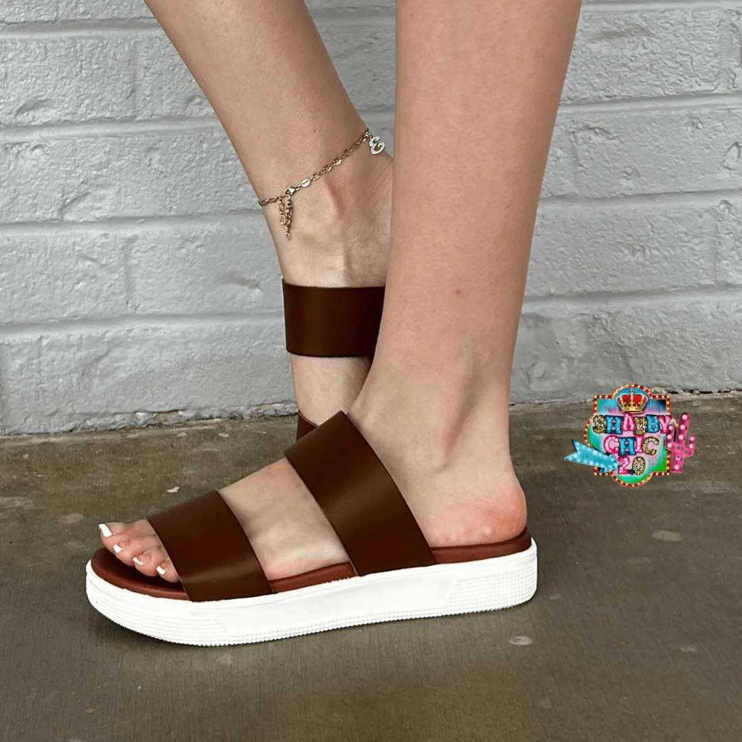MIA Saige Platform Sandals - Cognac
