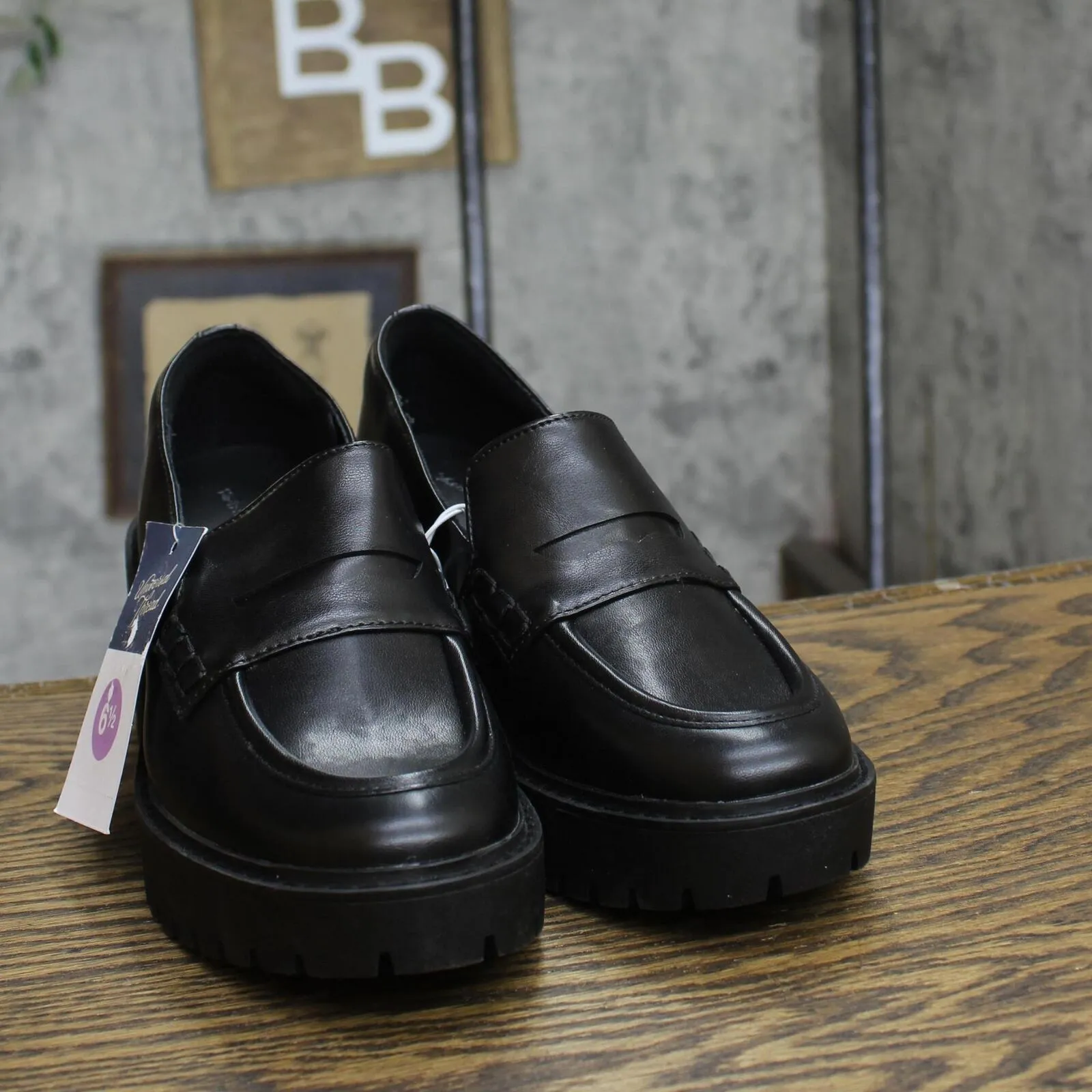 Universal Thread Womens Maisy Loafer Heels with Memory Foam Insole Black 6.5M